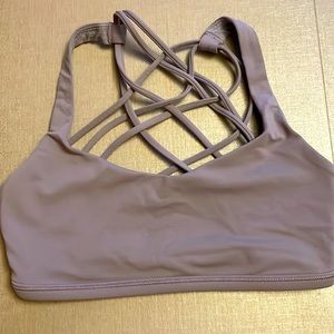 Lululemon Sports Bra sz 2